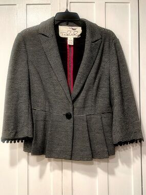 Tabitha Black Cream Houndstooth Peplum Jacket Pom Pom Trim Medium